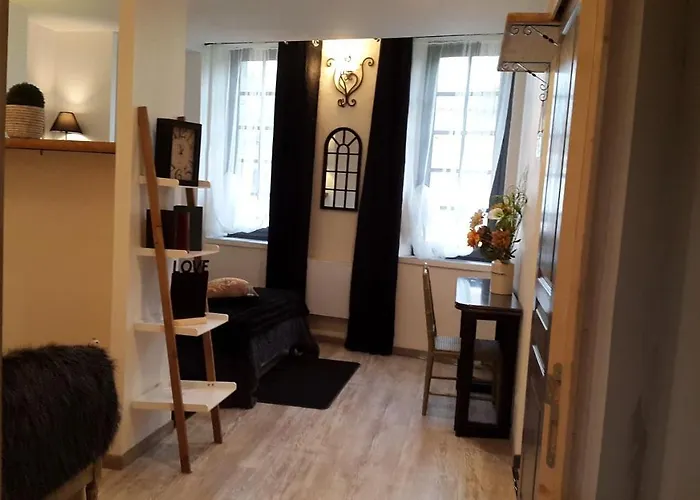 Logis L'estelvin D'hotes Bed & Breakfast 3*