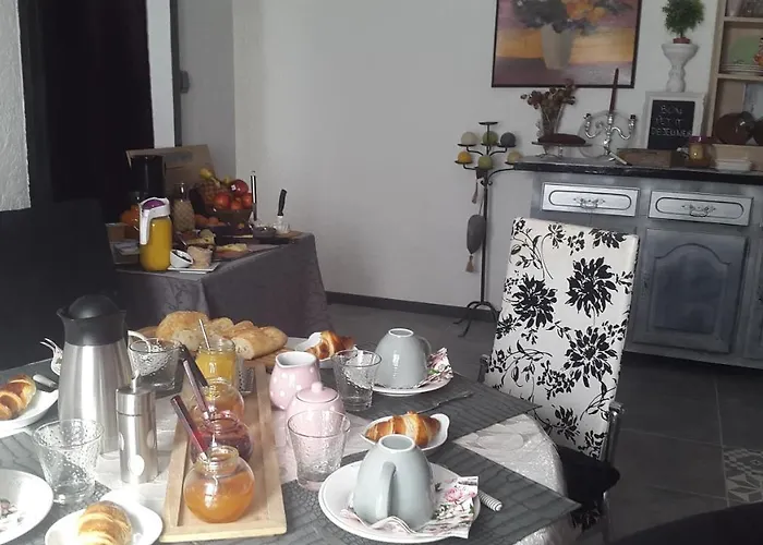 Logis L'estelvin D'hotes Bed & Breakfast